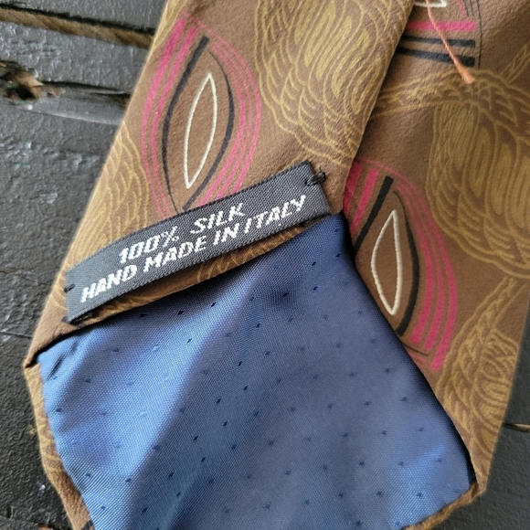 Erreuno 100% Silk Made in Italy Men's Tie Golden Brown Beige Red Black Pattern - Picture 3 of 5